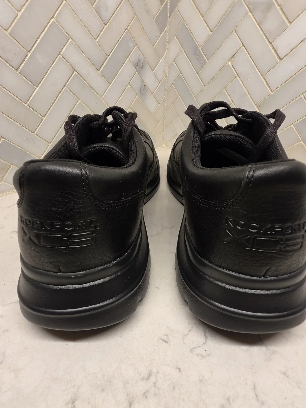 Rockport Men's Black Leather Lace-Up Comfort Oxfords